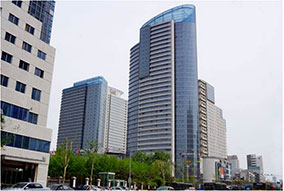 沈陽(yáng)領(lǐng)先國(guó)際城項(xiàng)目(高檔商場(chǎng))